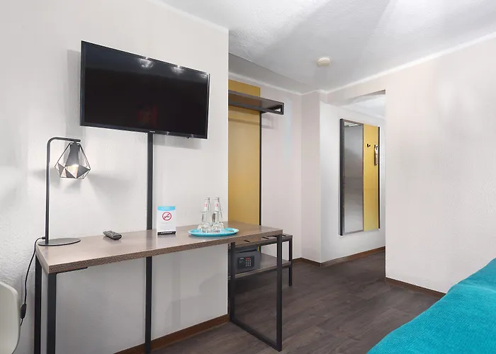 Trip Sachsenhausen Affittacamere 4*